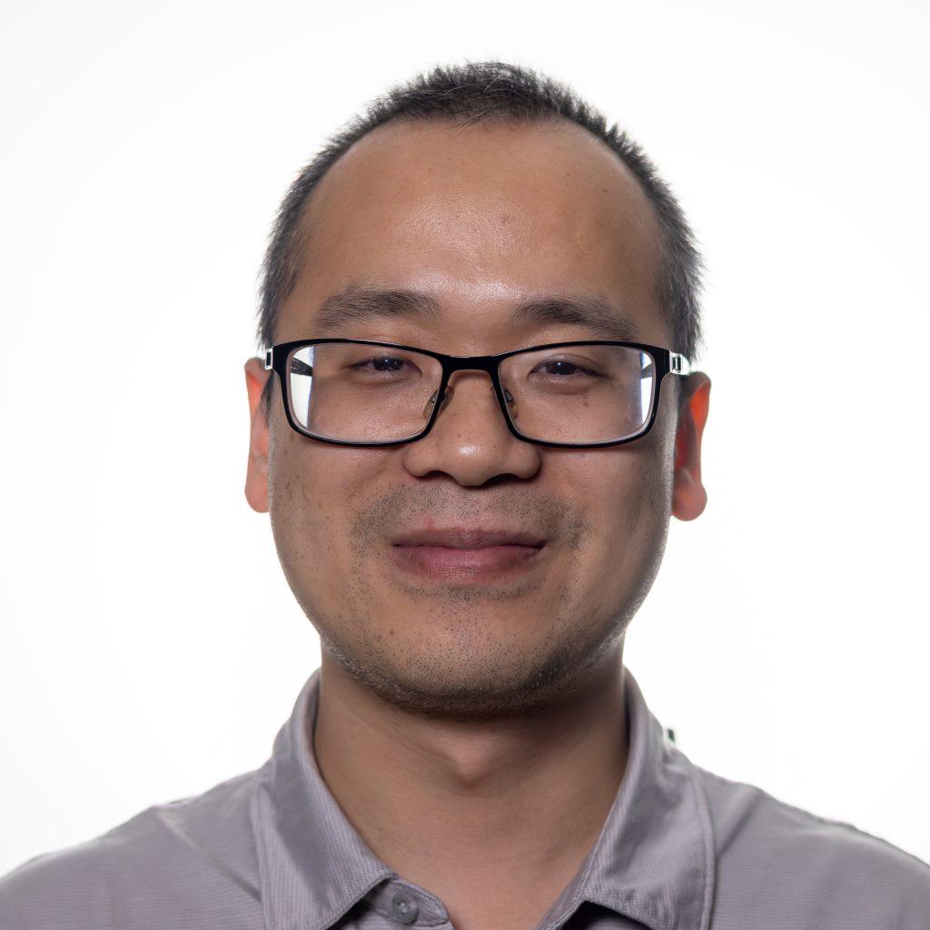Jianzhen is a specialist in developing nanomaterials and devising instruments for more accurate biological, ions, and gas sensing.