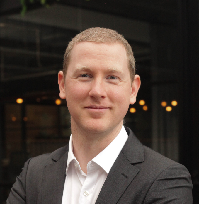 Adam manages the research and impact translation activities at the Australian Research Council Centre of Excellence in Optical Microcombs for Breakthrough Science (COMBS).